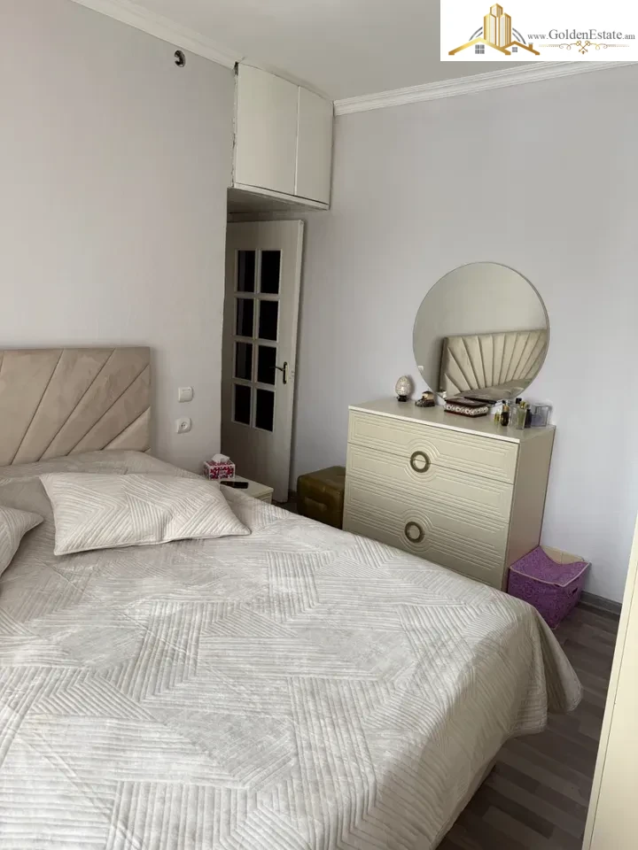 3 սենյականոց բնակարան Մայակ թաղամասում Նոր Նորքում, 76 քմ, 6/9 հարկ, բարձր առաստաղներ