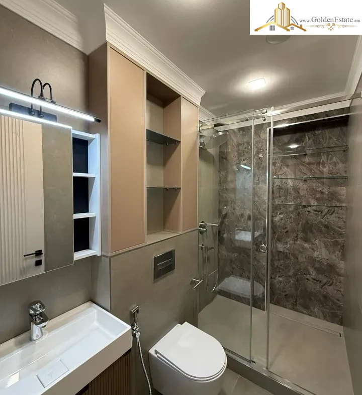 3 սենյականոց բնակարան Օրբելի եղբայրների փողոցում Արաբկիրում, 47 քմ, 3/9 հարկ, բարձր առաստաղներ