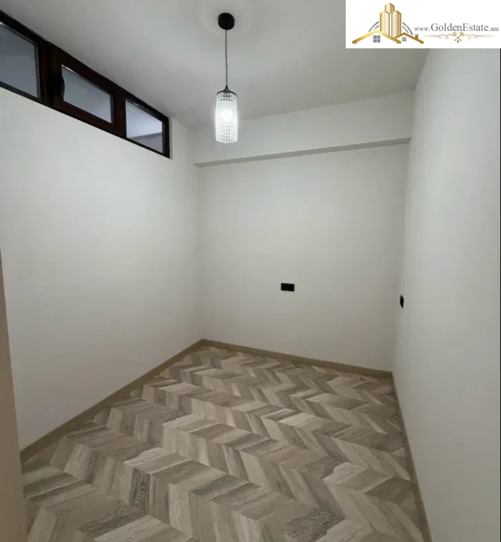 3 սենյականոց բնակարան Օրբելի եղբայրների փողոցում Արաբկիրում, 47 քմ, 3/9 հարկ, բարձր առաստաղներ