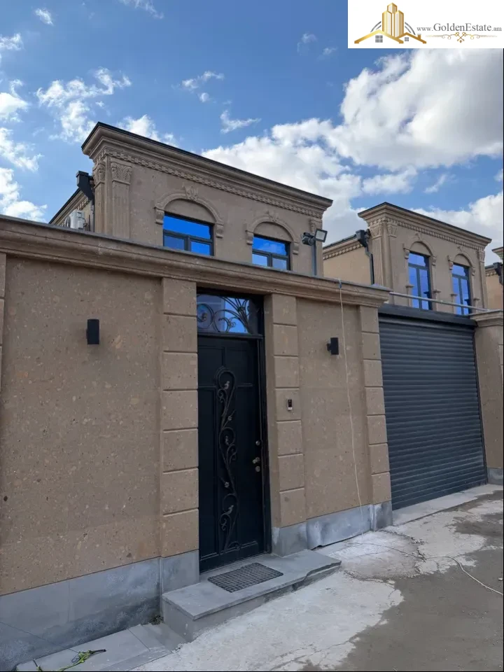 Երկու հարկանի քարե տուն, Զովունի գյուղ Դավթաշենում, 100 քմ, 300 քմ հողի վրա, 2 սանհանգույց