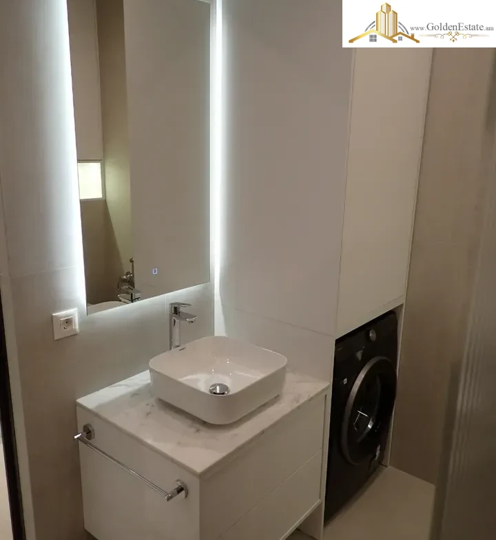 3 սենյականոց բնակարան նորակառույց շենքում Արշակունյաց պողոտայում կենտրոնում, 60 քմ, 6/18 հարկ