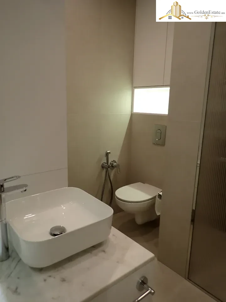 3 սենյականոց բնակարան նորակառույց շենքում Արշակունյաց պողոտայում կենտրոնում, 60 քմ, 6/18 հարկ