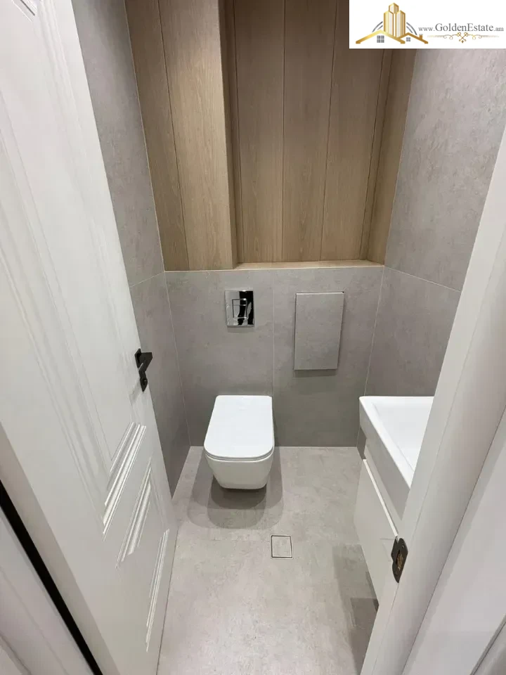 3 սենյականոց բնակարան Մոլդովական փողոցում Նոր Նորքում, 99 քմ, 2/5 հարկ, 2 սանհանգույց