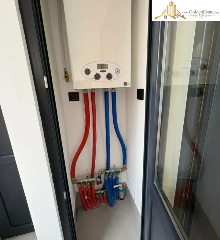 3 սենյականոց բնակարան Մոլդովական փողոցում Նոր Նորքում, 99 քմ, 2/5 հարկ, 2 սանհանգույց