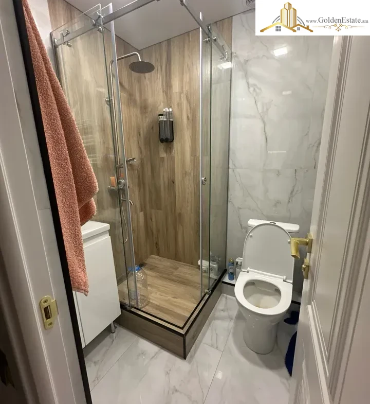 3 սենյականոց բնակարան Դավթաշեն 1-ին թաղամասում Դավթաշենում, 55 քմ, 5/9 հարկ, բարձր առաստաղներ