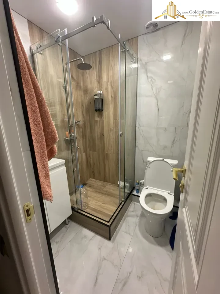 3 սենյականոց բնակարան Դավթաշեն 1-ին թաղամասում Դավթաշենում, 55 քմ, 5/9 հարկ, բարձր առաստաղներ