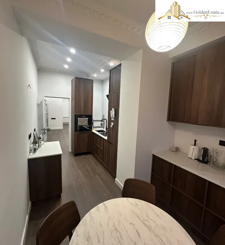 3 սենյականոց բնակարան նորակառույց շենքում Մամիկոնյանց փողոցում Արաբկիրում, 98 քմ, 8/12 հարկ