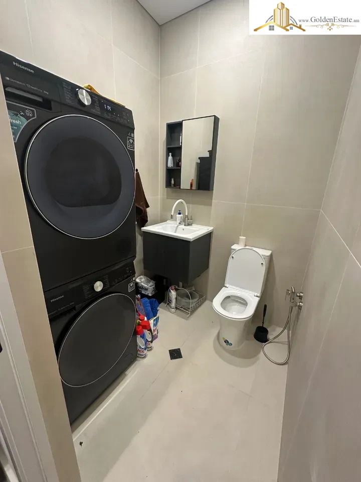 3 սենյականոց բնակարան նորակառույց շենքում Մամիկոնյանց փողոցում Արաբկիրում, 98 քմ, 8/12 հարկ