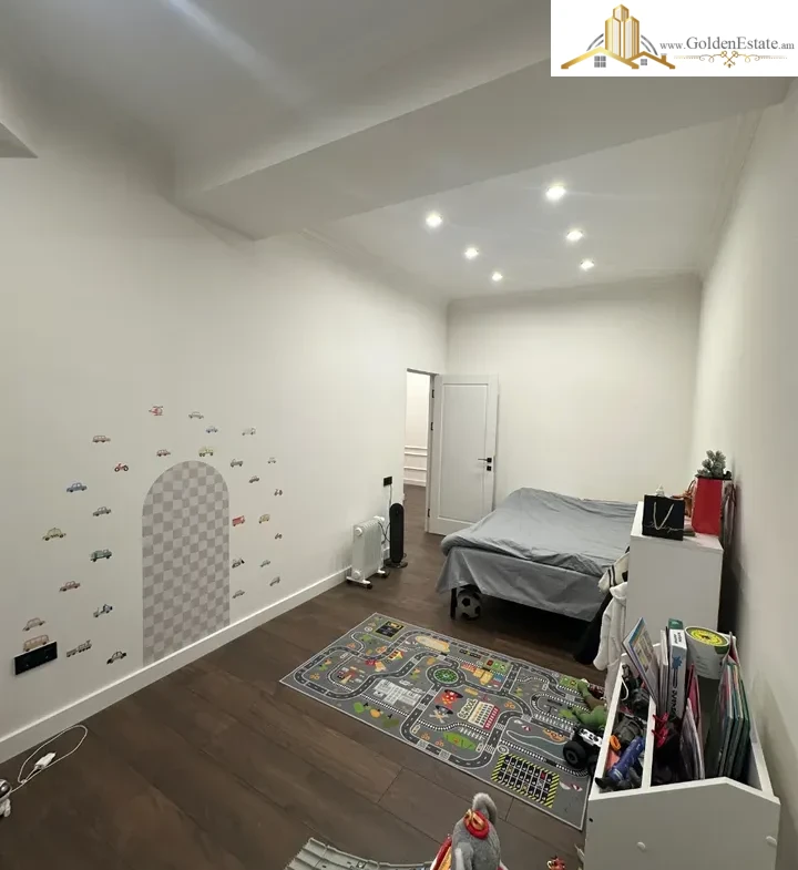 3 սենյականոց բնակարան նորակառույց շենքում Մամիկոնյանց փողոցում Արաբկիրում, 98 քմ, 8/12 հարկ