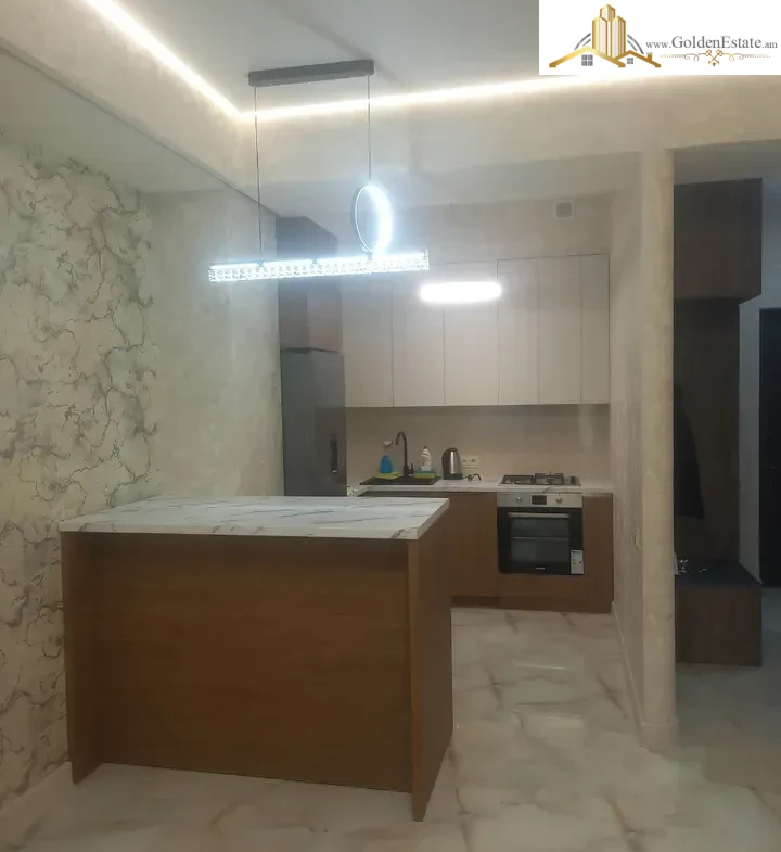 3 սենյականոց բնակարան նորակառույց շենքում Գրիբոյեդովի փողոցում Արաբկիրում, 70 քմ, 9/14 հարկ