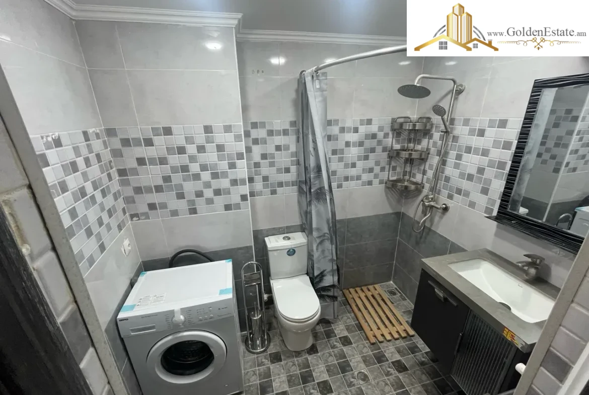 3 սենյականոց բնակարան նորակառույց շենքում Մուրացանի փողոցում Էրեբունիում, 63 քմ, նախավերջին հարկ