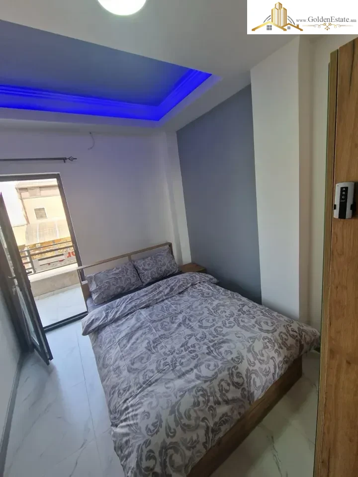 3 սենյականոց բնակարան նորակառույց շենքում Մուրացանի փողոցում Էրեբունիում, 63 քմ, նախավերջին հարկ