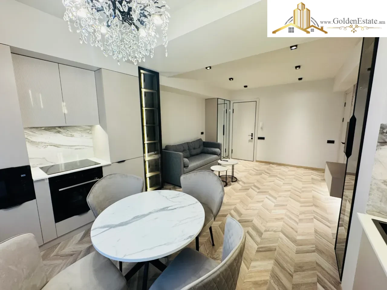 2 սենյականոց բնակարան նորակառույց շենքում Օրբելի եղբայրների փողոցում կենտրոնում, 42 քմ, 4/8 հարկ