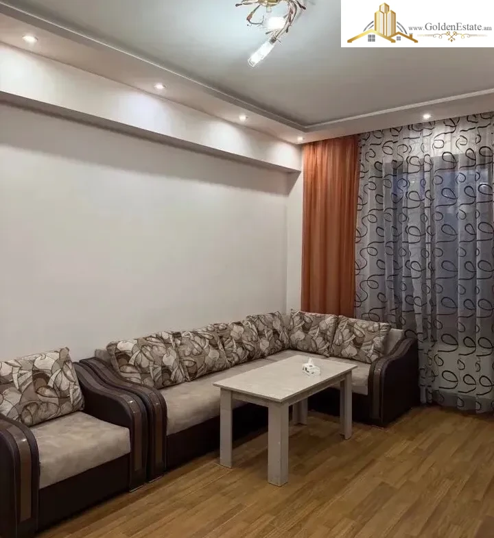 3 սենյականոց բնակարան նորակառույց շենքում Ադոնցի փողոցում Արաբկիրում, 80 քմ, 10/14 հարկ