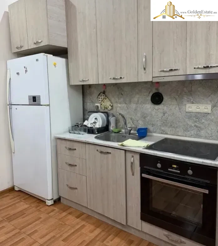 3 սենյականոց բնակարան նորակառույց շենքում Ադոնցի փողոցում Արաբկիրում, 80 քմ, 10/14 հարկ