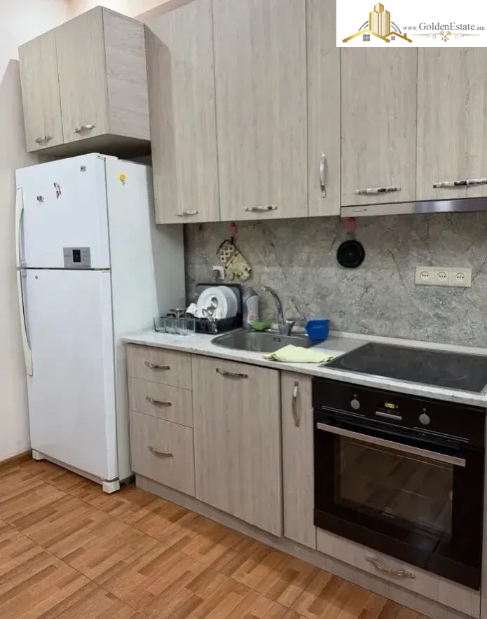 3 սենյականոց բնակարան նորակառույց շենքում Ադոնցի փողոցում Արաբկիրում, 80 քմ, 10/14 հարկ