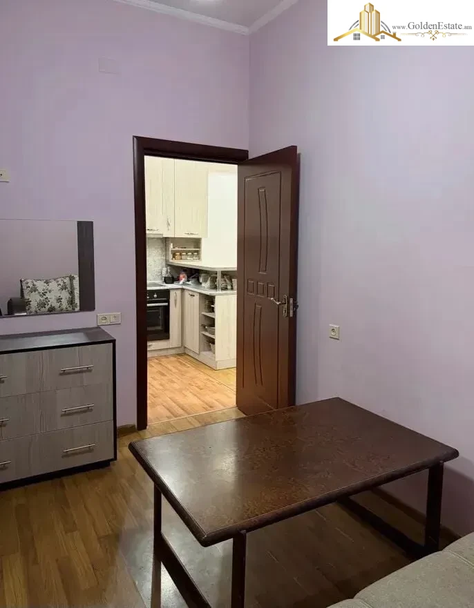 3 սենյականոց բնակարան նորակառույց շենքում Ադոնցի փողոցում Արաբկիրում, 80 քմ, 10/14 հարկ