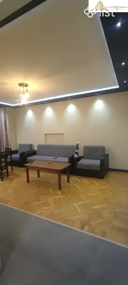 2 սենյականոց բնակարան Գրիգոր Արծրունու փողոցում Արաբկիրում, 60 քմ, նախավերջին հարկ, քարե շենք