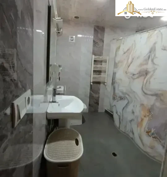 Երկու հարկանի քարե տուն Սարի Թաղի 1-ին և 2-րդ շարքերում Էրեբունիում, 192 քմ, 10 քմ հողի վրա