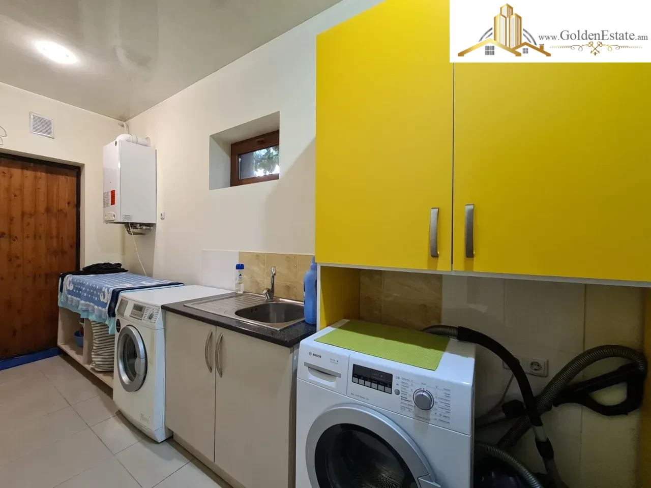 Երկու հարկանի քարե տուն Բագրևանդի փողոցում Նոր Նորքում, 320 քմ, 600 քմ հողի վրա, 3+ սանհանգույց