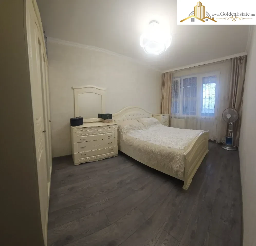 4 սենյականոց բնակարան Զաքարիա Քանաքեռցու փողոցում Քանաքեռ-Զեյթունում, 79 քմ, 1/5 հարկ, քարե շենք
