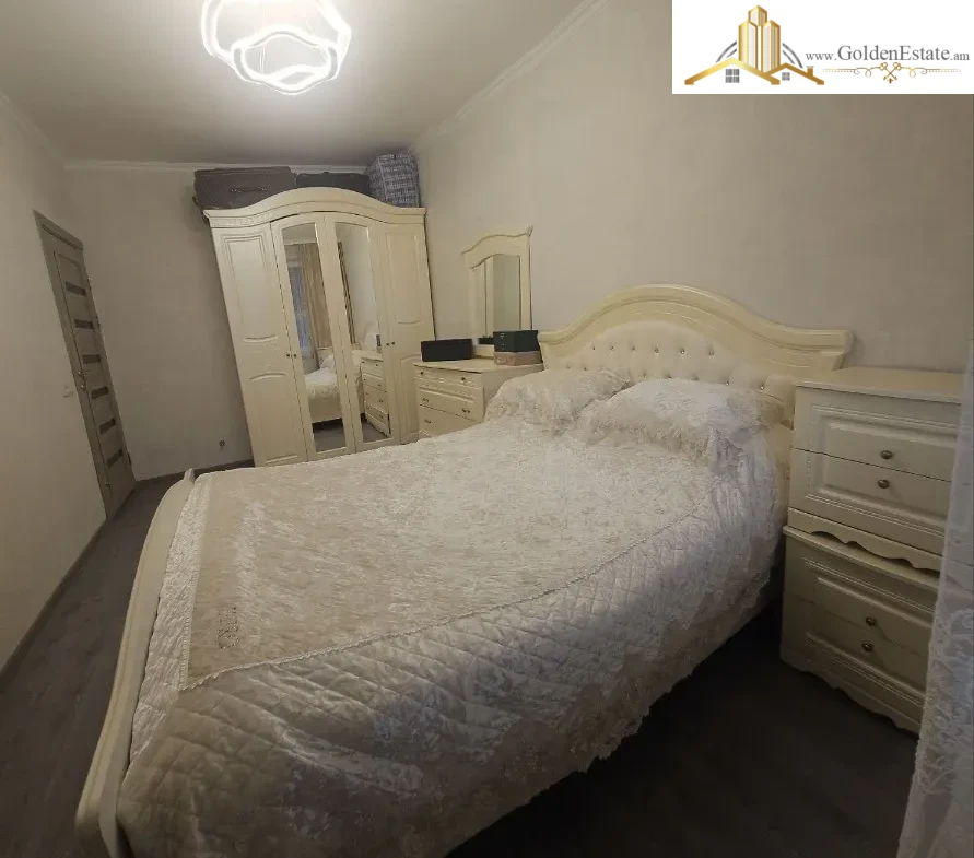 4 սենյականոց բնակարան Զաքարիա Քանաքեռցու փողոցում Քանաքեռ-Զեյթունում, 79 քմ, 1/5 հարկ, քարե շենք