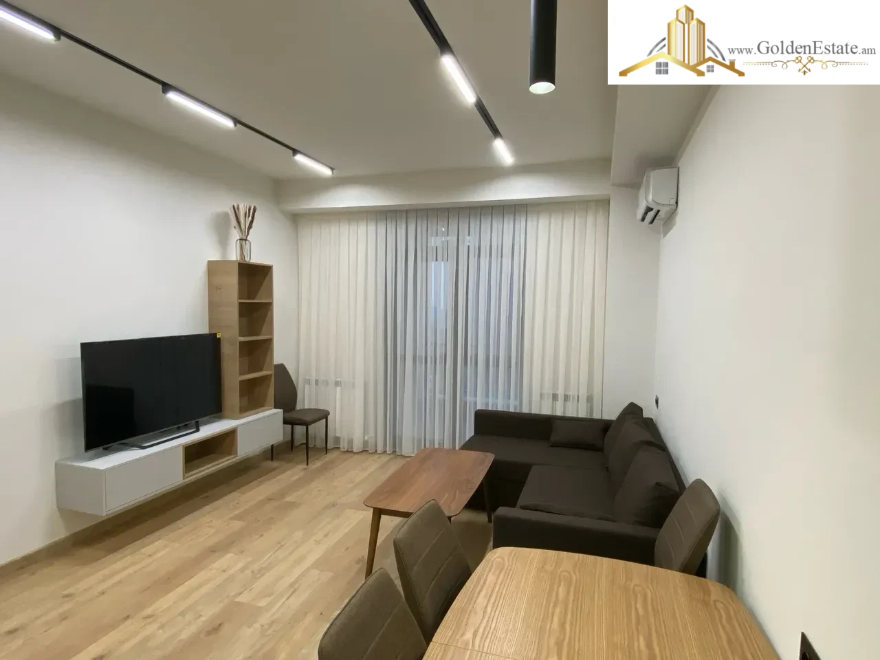 2 սենյականոց բնակարան նորակառույց շենքում Արշակունյաց պողոտայում կենտրոնում, 52 քմ, 6/18 հարկ
