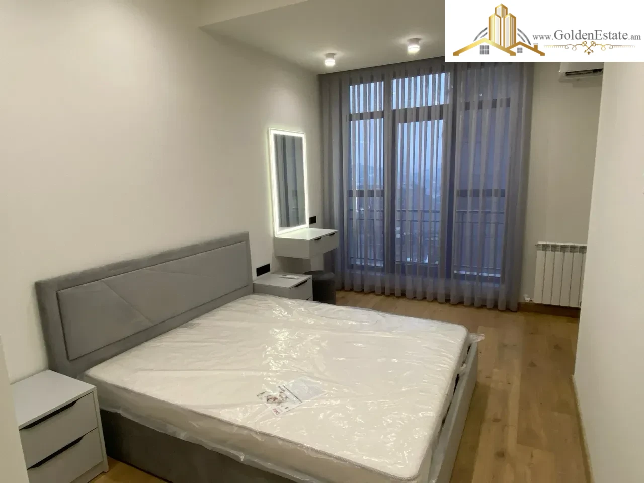 2 սենյականոց բնակարան նորակառույց շենքում Արշակունյաց պողոտայում կենտրոնում, 52 քմ, 6/18 հարկ