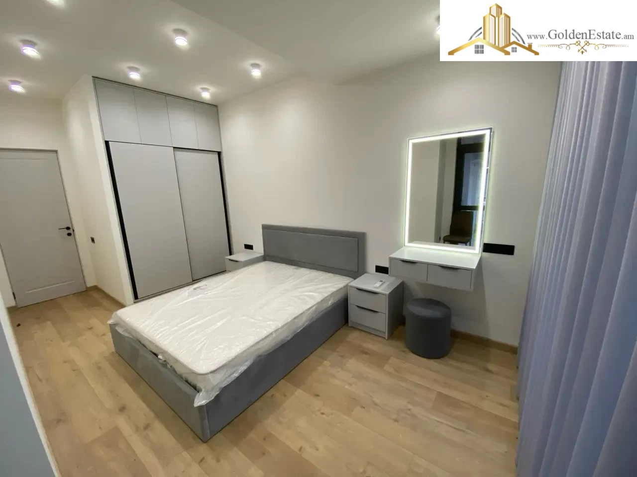 2 սենյականոց բնակարան նորակառույց շենքում Արշակունյաց պողոտայում կենտրոնում, 52 քմ, 6/18 հարկ