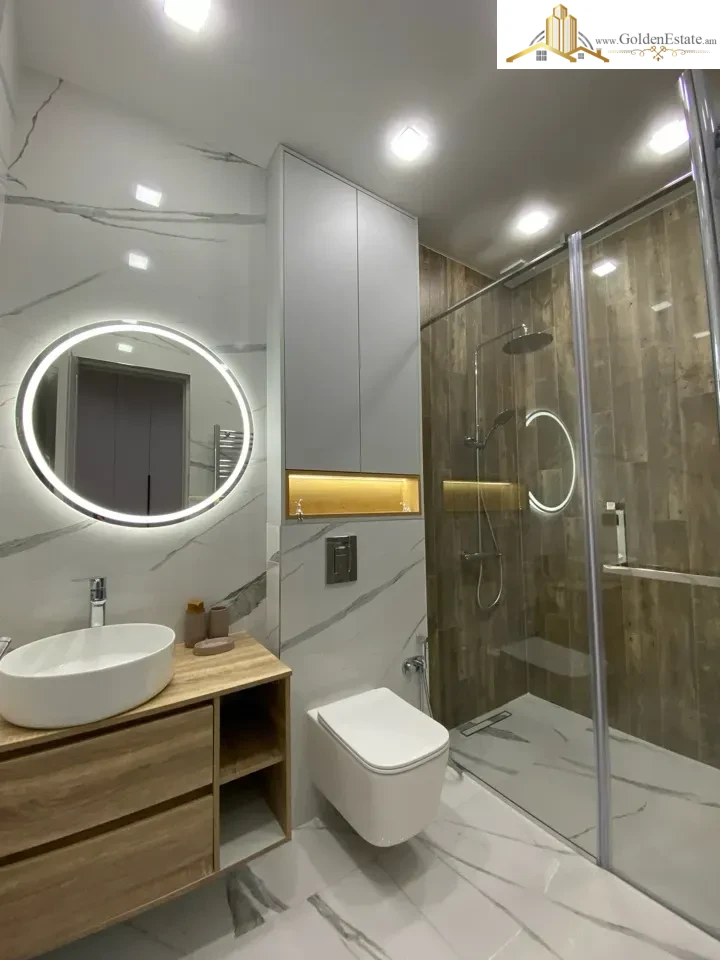 2 սենյականոց բնակարան նորակառույց շենքում Արշակունյաց պողոտայում կենտրոնում, 52 քմ, 6/18 հարկ