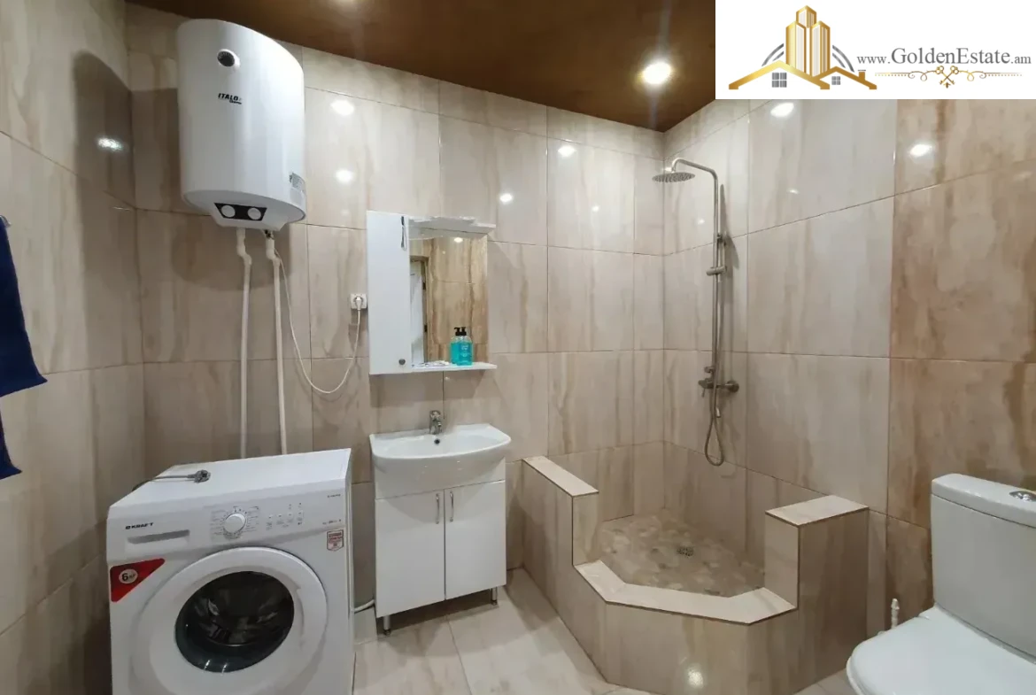 2 սենյականոց բնակարան Վրացական փողոցում Արաբկիրում, 50 քմ, 2/5 հարկ, քարե շենք