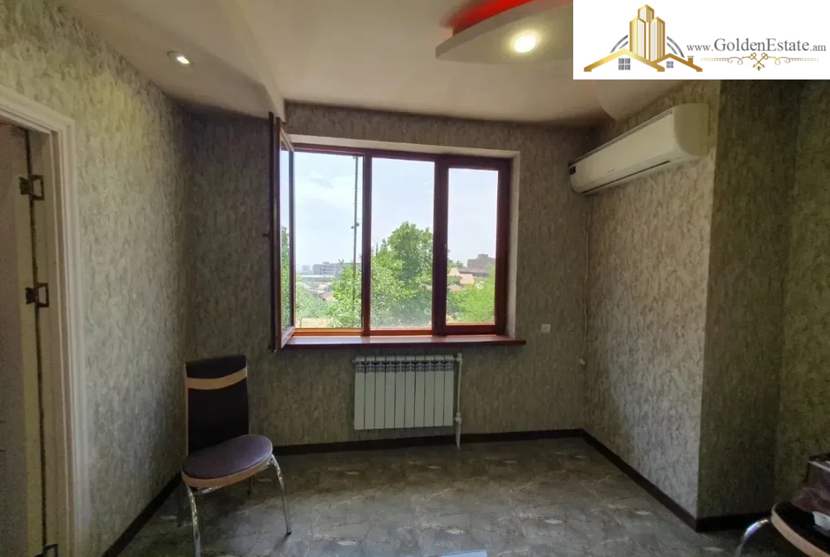 2 սենյականոց բնակարան Վրացական փողոցում Արաբկիրում, 50 քմ, 2/5 հարկ, քարե շենք