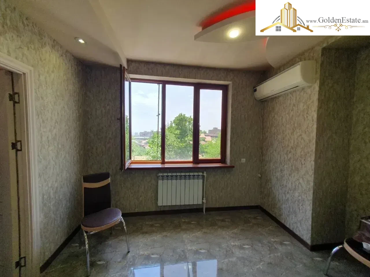 2 սենյականոց բնակարան Վրացական փողոցում Արաբկիրում, 50 քմ, 2/5 հարկ, քարե շենք