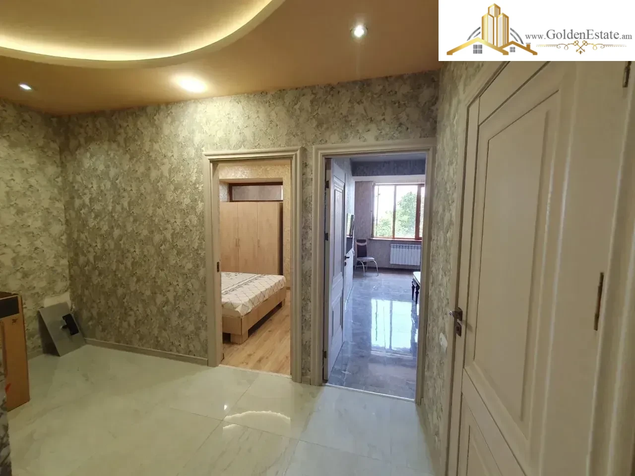 2 սենյականոց բնակարան Վրացական փողոցում Արաբկիրում, 50 քմ, 2/5 հարկ, քարե շենք