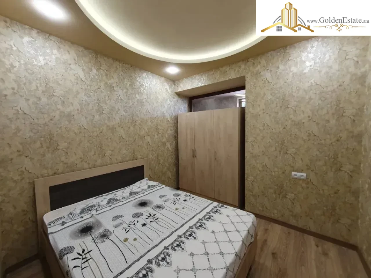 2 սենյականոց բնակարան Վրացական փողոցում Արաբկիրում, 50 քմ, 2/5 հարկ, քարե շենք