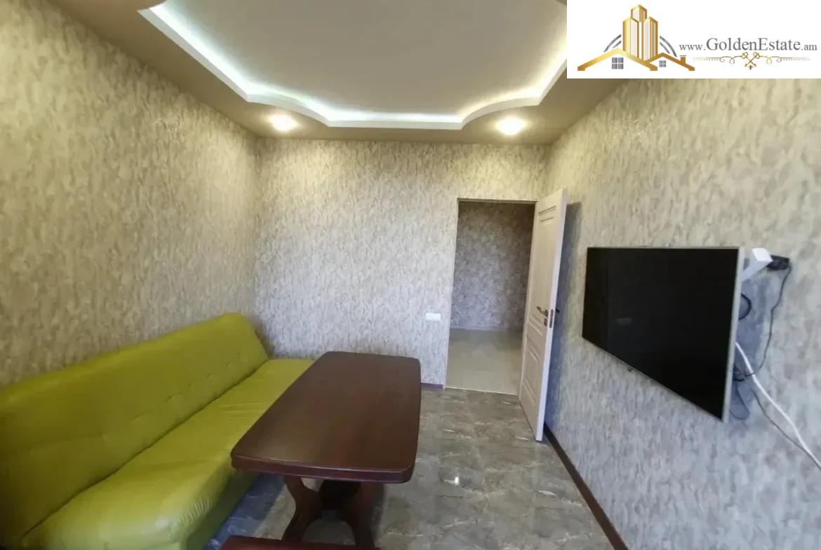 2 սենյականոց բնակարան Վրացական փողոցում Արաբկիրում, 50 քմ, 2/5 հարկ, քարե շենք