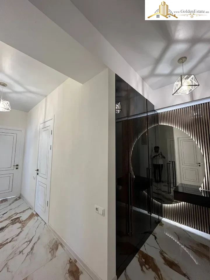 4 սենյականոց բնակարան նորակառույց շենքում Արղության փողոցում Արաբկիրում, 96 քմ, 12/14 հարկ