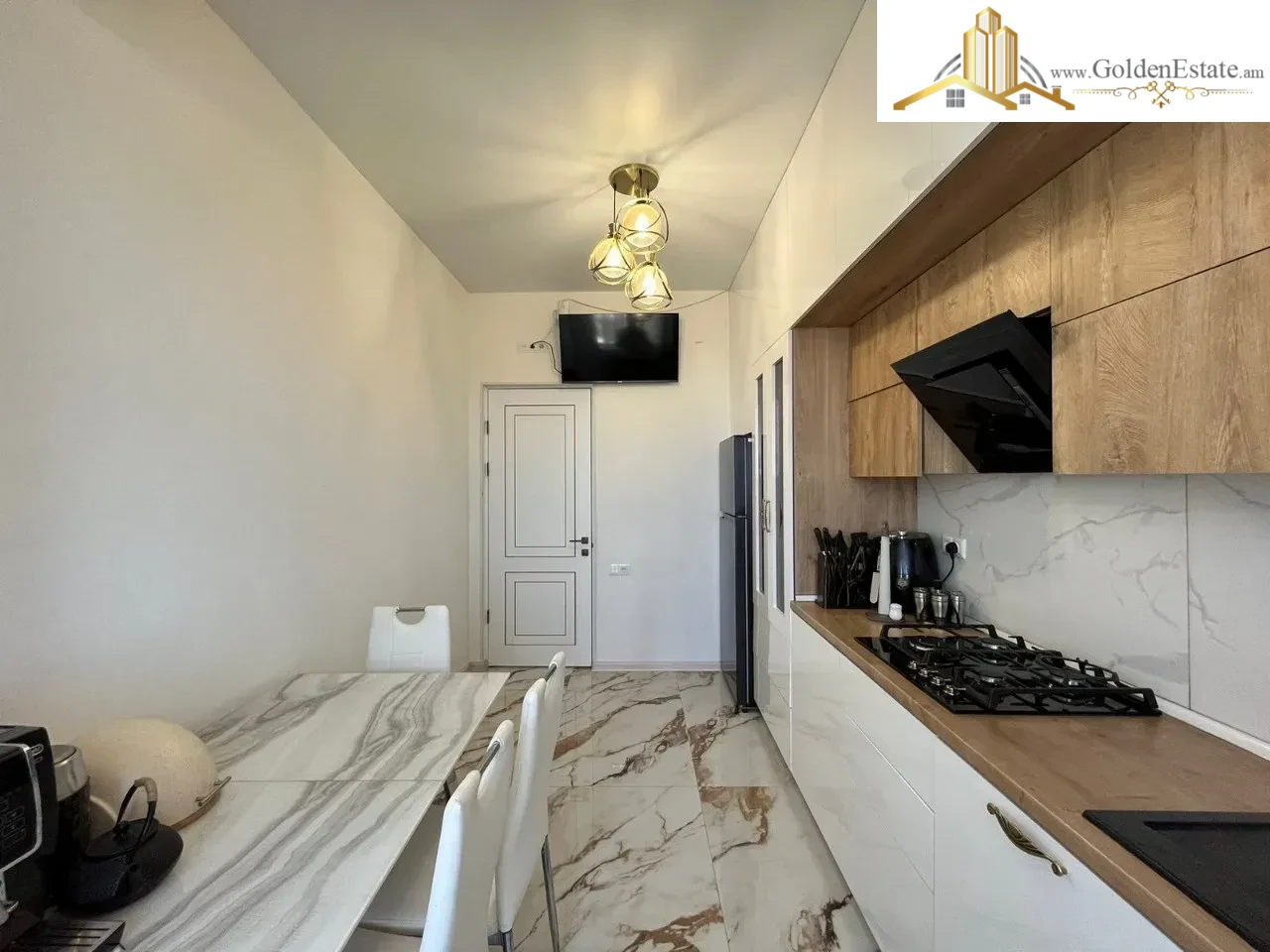 4 սենյականոց բնակարան նորակառույց շենքում Արղության փողոցում Արաբկիրում, 96 քմ, 12/14 հարկ