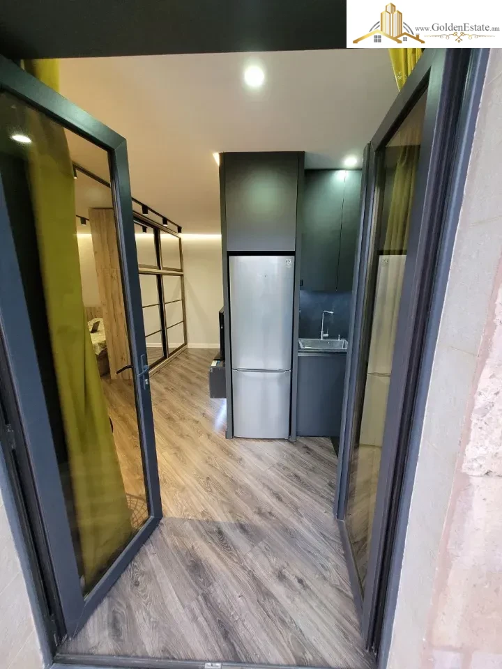 1 սենյականոց բնակարան Օրբելի եղբայրների փողոցում Արաբկիրում, 35 քմ, 1/5 հարկ, քարե շենք