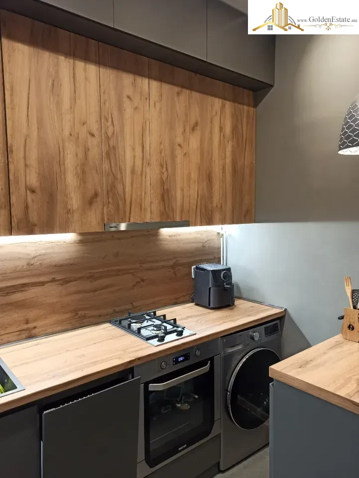 2 սենյականոց բնակարան նորակառույց շենքում Քանաքեռ-Զեյթունում, 60 քմ, 10/16 հարկ, բարձր առաստաղներ