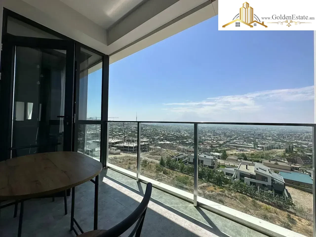 2 սենյականոց բնակարան նորակառույց շենքում Քանաքեռ-Զեյթունում, 60 քմ, 10/16 հարկ, բարձր առաստաղներ