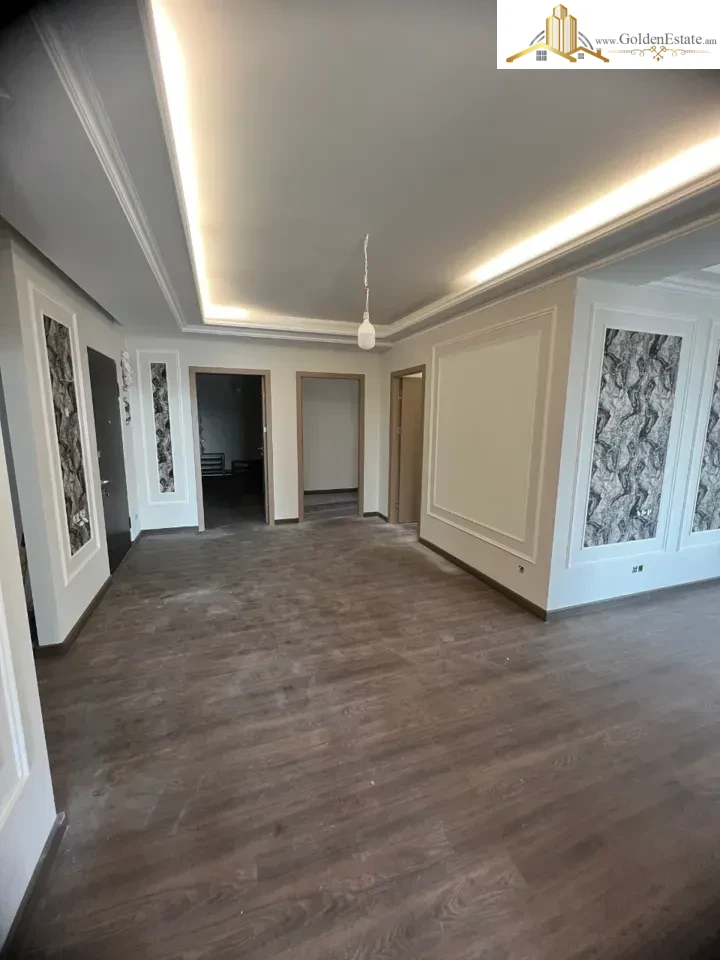 Ընդարձակ 4 սենյականոց բնակարան նորակառույց շենքում Տիգրան Պետրոսյանի փողոցում Դավթաշենում, 277 քմ