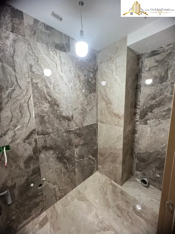 Ընդարձակ 4 սենյականոց բնակարան նորակառույց շենքում Տիգրան Պետրոսյանի փողոցում Դավթաշենում, 277 քմ