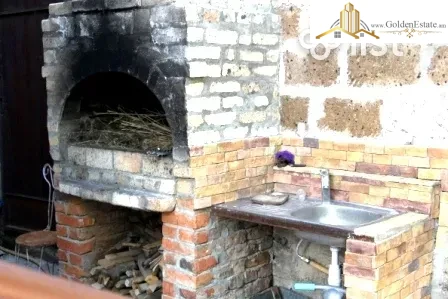 3 սենյականոց բնակարան Զաքարիա Քանաքեռցու փողոցում Քանաքեռ-Զեյթունում, 80 քմ, 1/3 հարկ