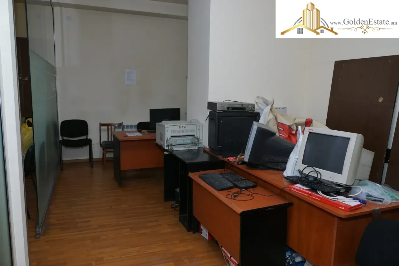 Գրասենյակային տարածք Մարշալ Բաղրամյան պողոտայում Արաբկիրում, 50 քմ