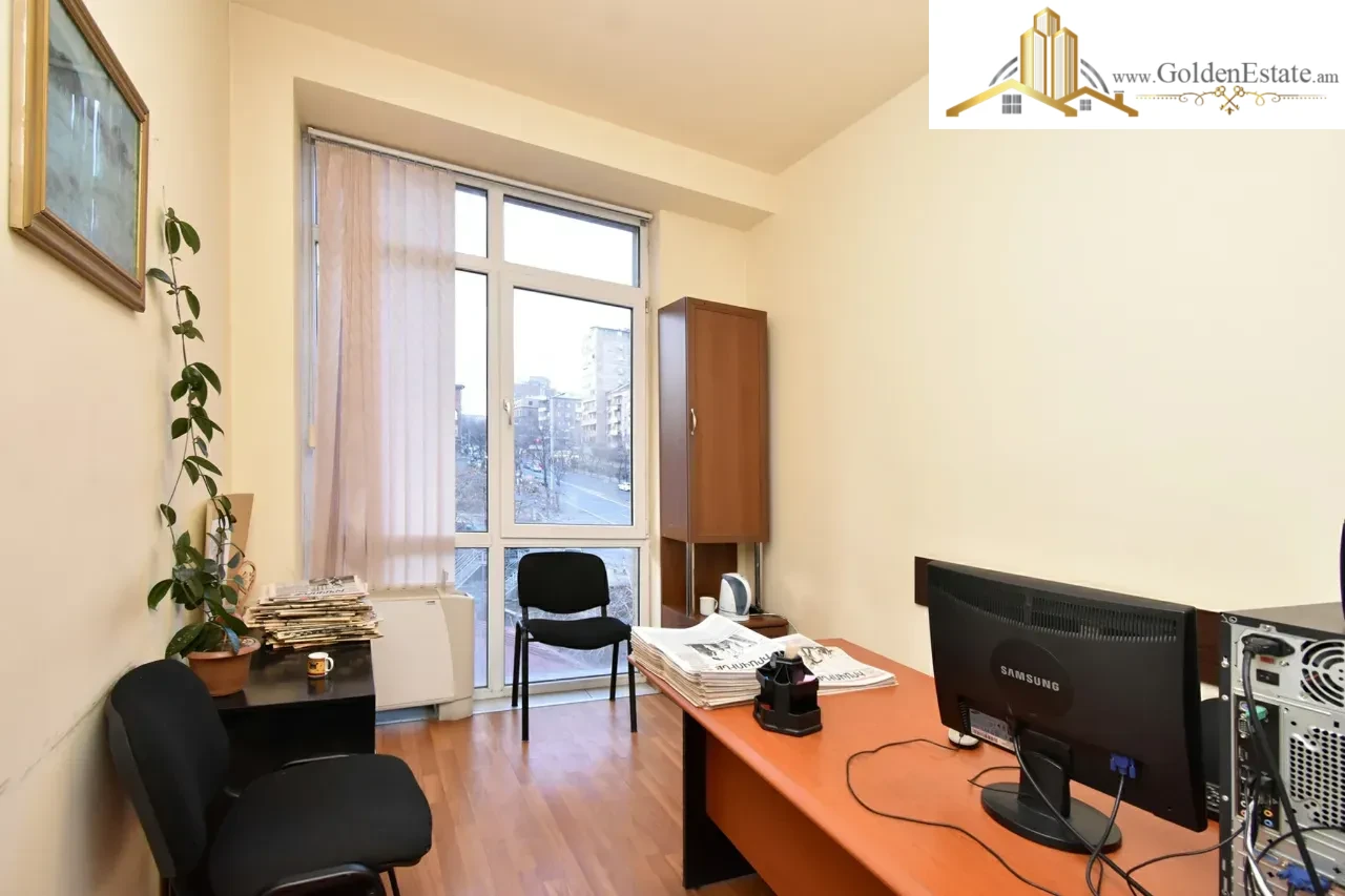 Գրասենյակային տարածք Մարշալ Բաղրամյան պողոտայում Արաբկիրում, 50 քմ