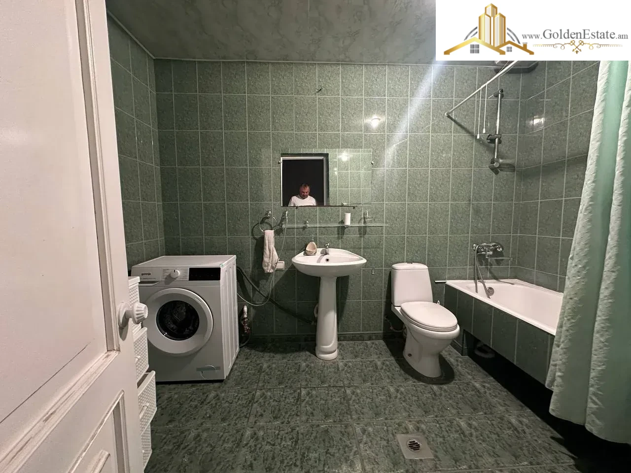 3 սենյականոց բնակարան Զաքարիա Քանաքեռցու փողոցում Քանաքեռ-Զեյթունում, 80 քմ, 1/3 հարկ