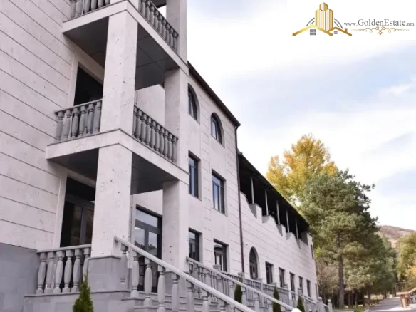 Հյուրանոց Անտառային փողոցում Արզականում, 3,500 քմ