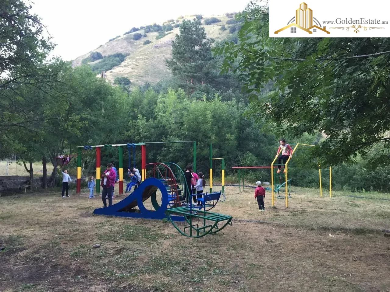 Հյուրանոց Անտառային փողոցում Արզականում, 3,500 քմ