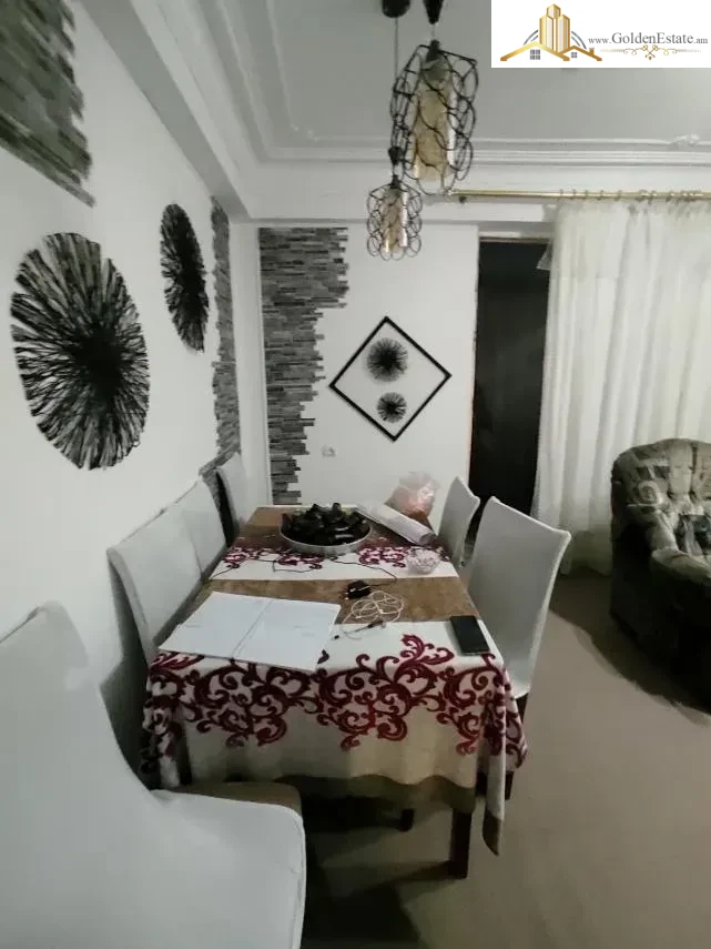 4 սենյականոց բնակարան, 19-я улица Арабкира Արաբկիրում, 88 քմ, նախավերջին հարկ, 2 սանհանգույց